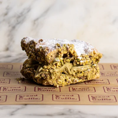 Pistachio Pastry