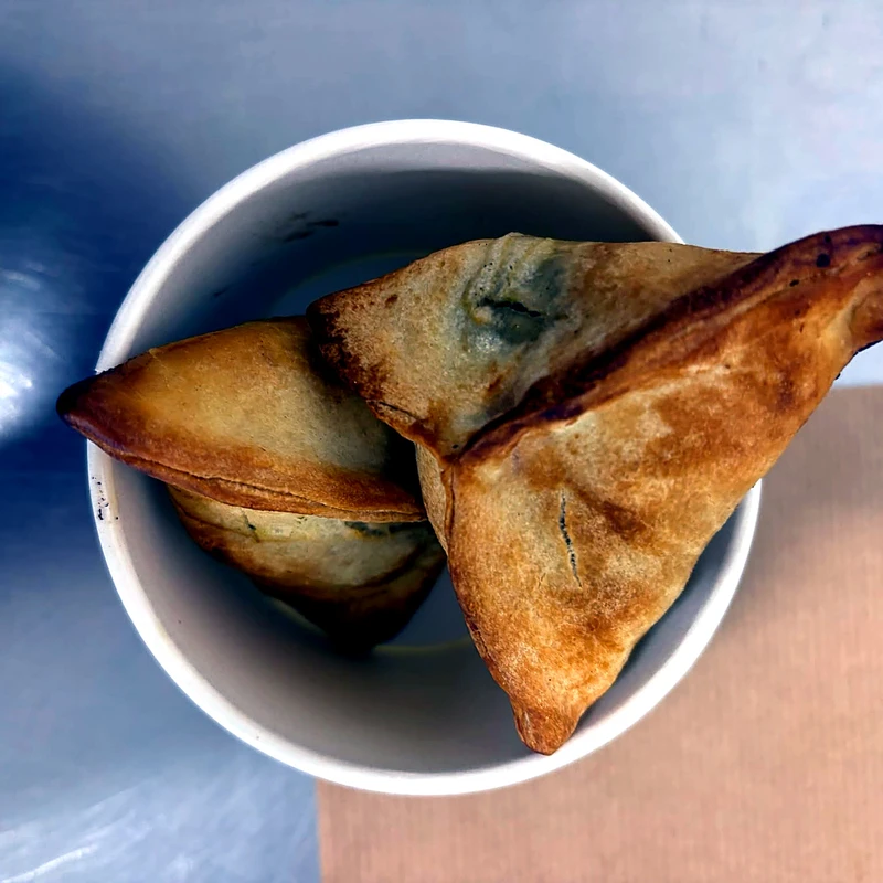Spinach fatayer