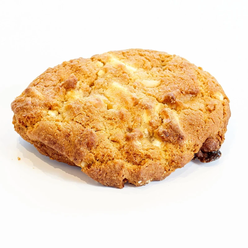 White Chocolate & Cranberry Cookie