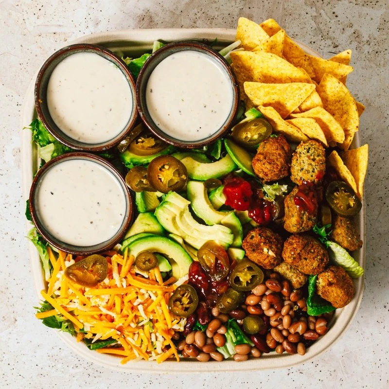 Chipotle Falafel Salad Platter