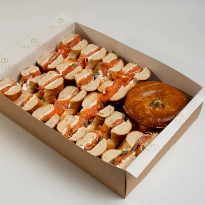 Salmon & Cream Cheese Bagel