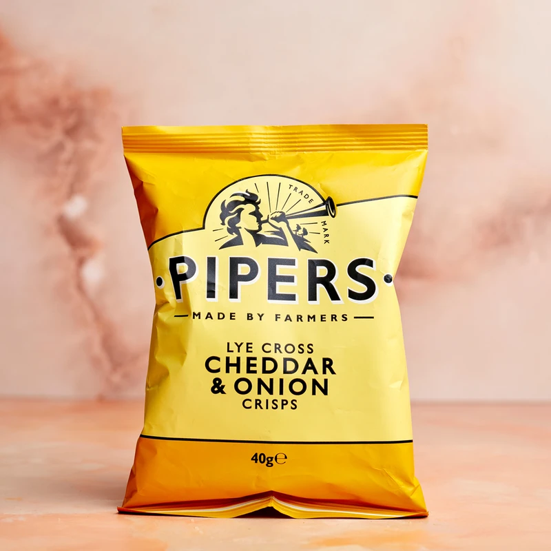 Pipers Lye Cross Cheddar & Onion