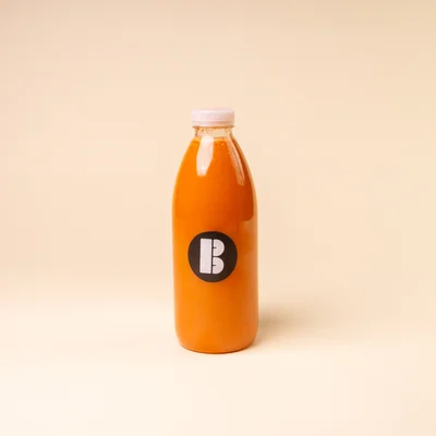 Fresh Carrot Juice (1L - Serves 4 people)
