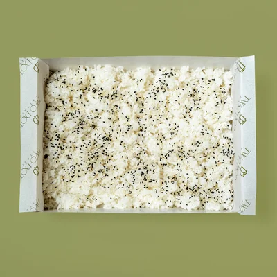 Sticky sesame rice